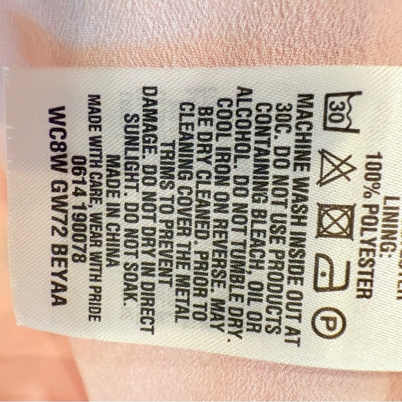 Ted Baker Pink Floral Print Off Shoulder Top SZ 4 =US Sz 10 NWT Ret $269 - Picture 10 of 11